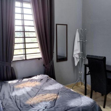 Sh Homestay Кота-Бару Экстерьер фото