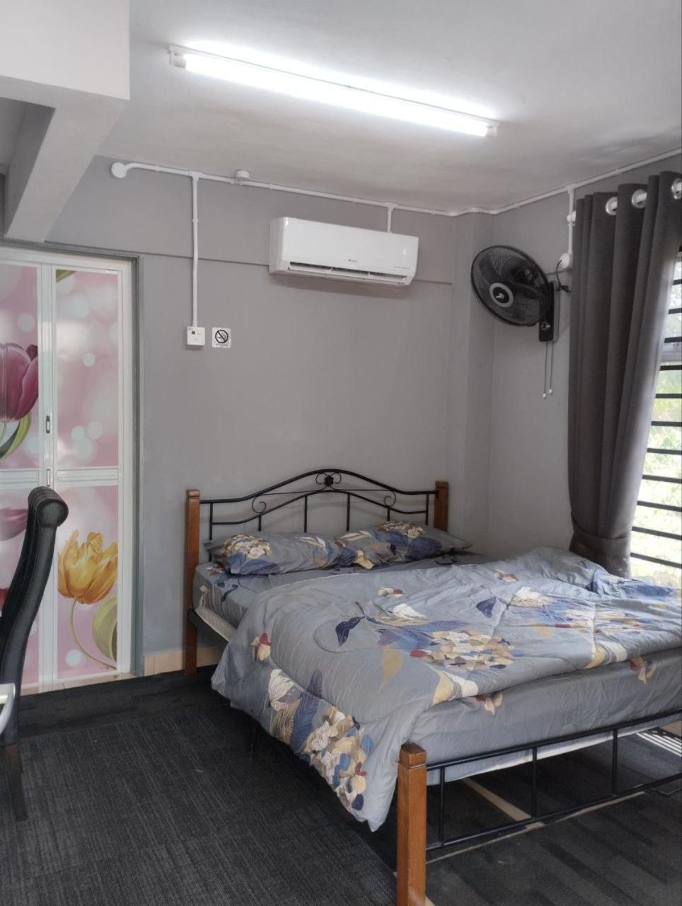 Sh Homestay Кота-Бару Экстерьер фото